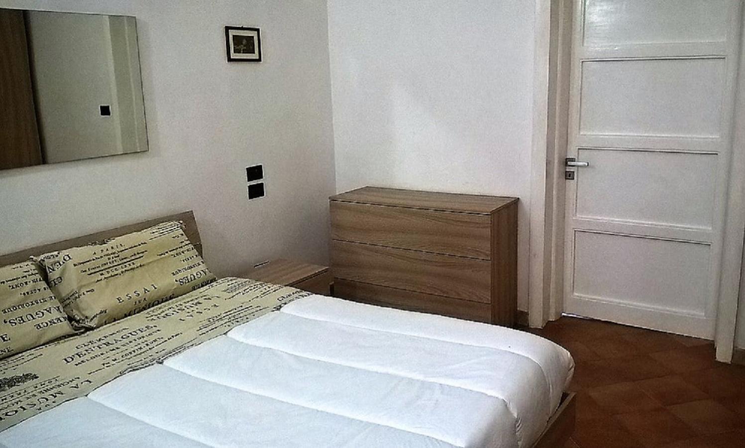 Manzoni House Apartment Lecce Bagian luar foto